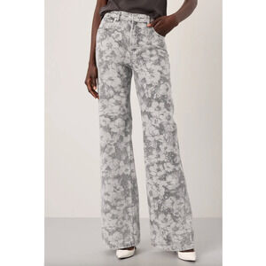 Moschino Grey Flower Wide Leg Jeans Denim SIZE 30 Long Logo Boho High Rise $430